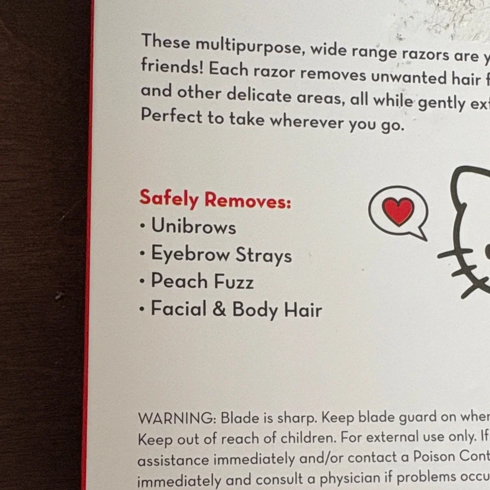 The Crème Shop x Hello Kitty Razors